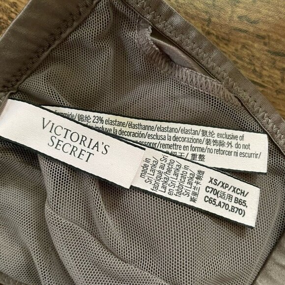 Victorias Secret XS Bralette Mocha Lace Racerback Front Close Bra Removable Pads - Picture 9 of 9